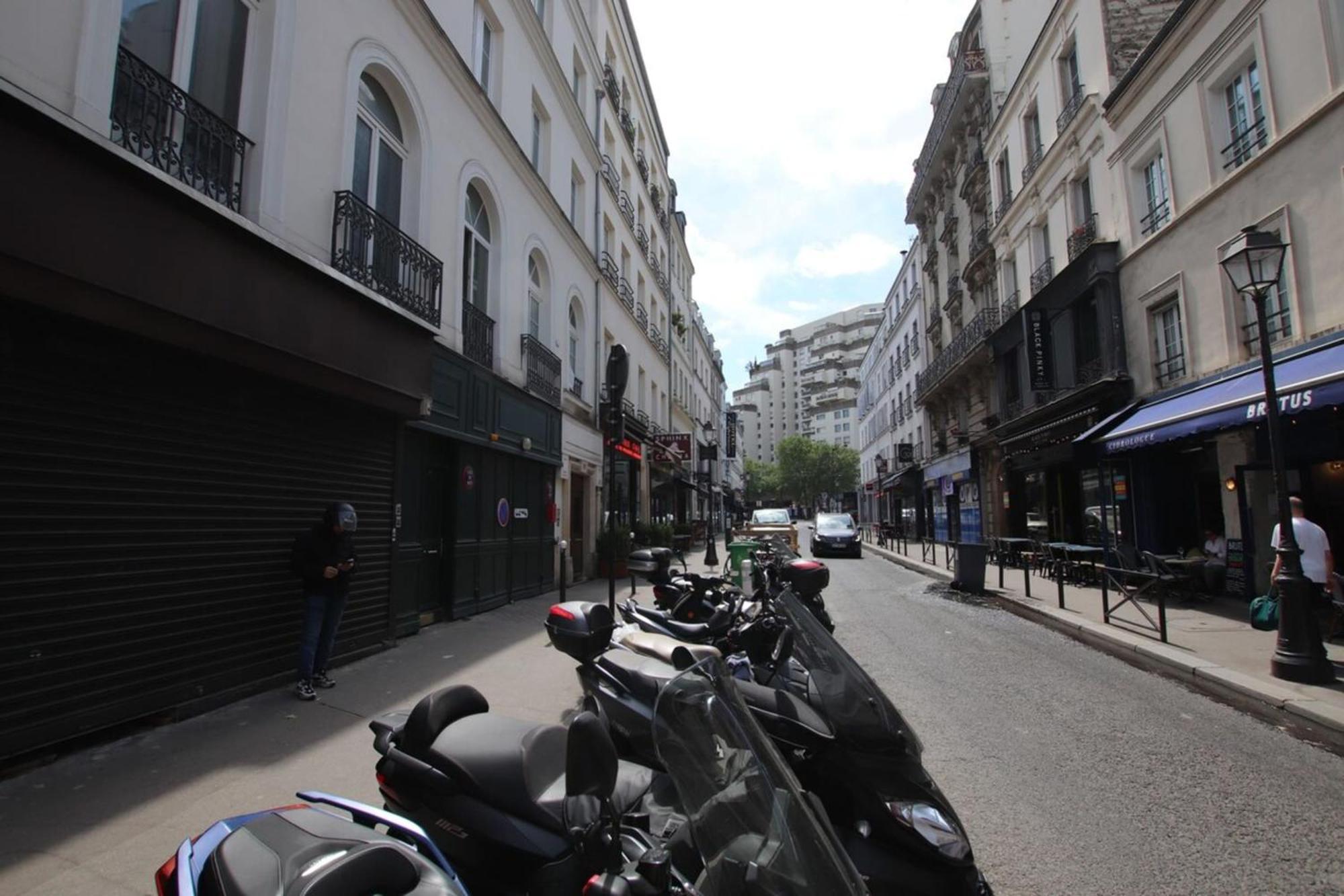 Appartamento De La Gaîté , Montparnasse